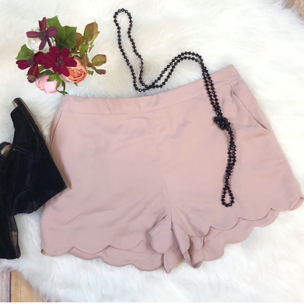 Scallop Shorts